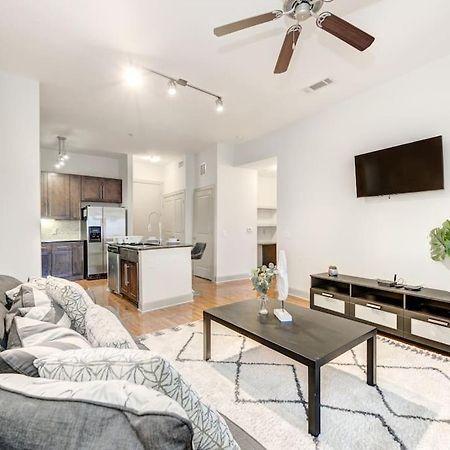 Chic 1Br Near Nrg With Pool Wifi Freeparking Apartamento Houston Exterior foto