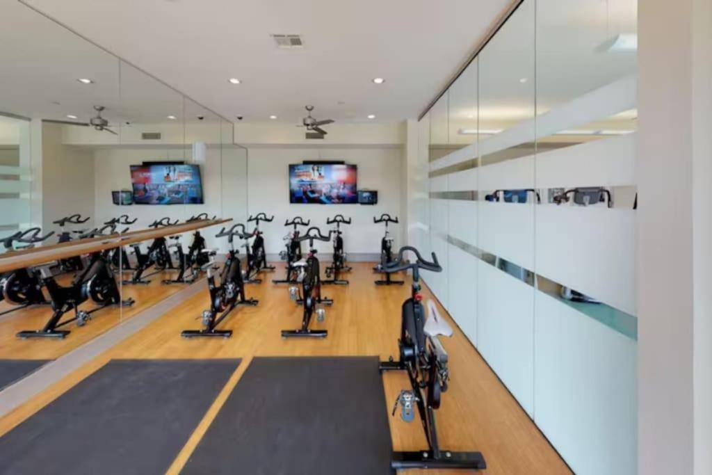 Chic 1Br Near Nrg With Pool Wifi Freeparking Apartamento Houston Exterior foto